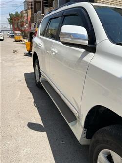 تۆیۆتا لاندكروزر پرادۆ